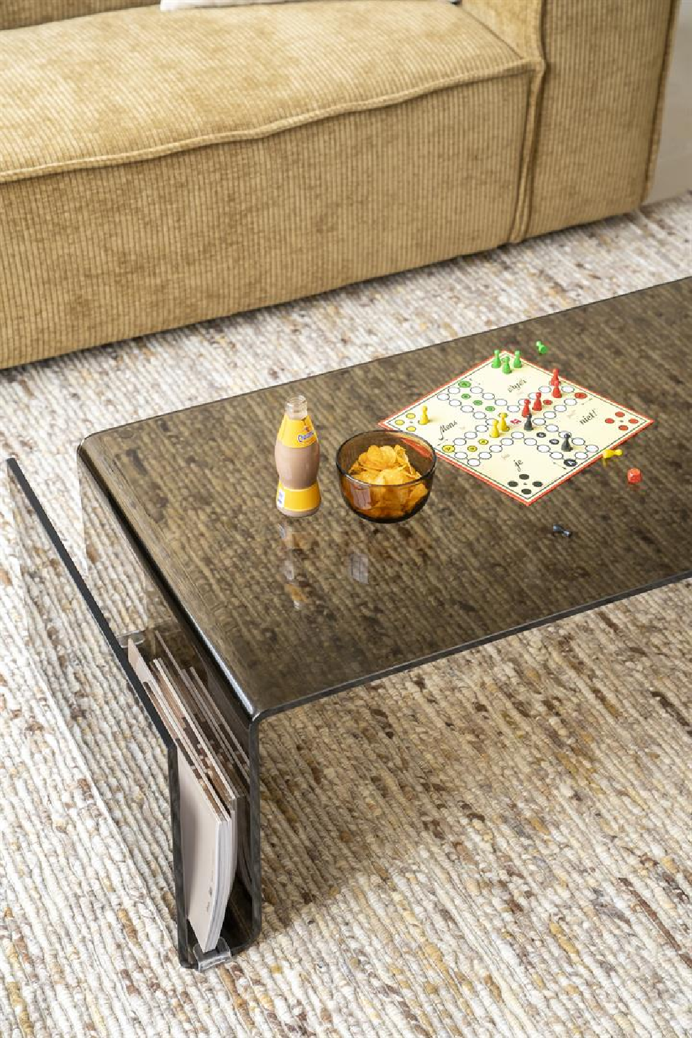 Table basse moderne en verre
