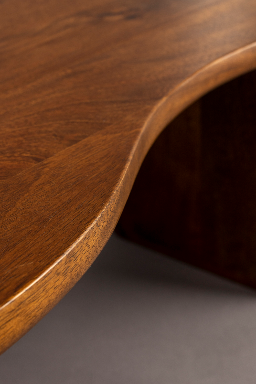 Table basse en bois de manguier massif