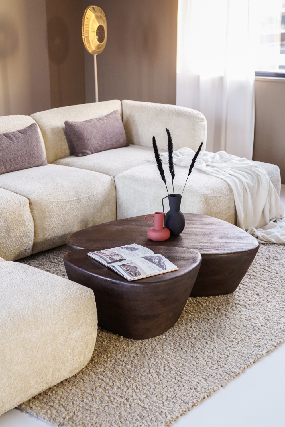 Table basse en bois de forme libre S