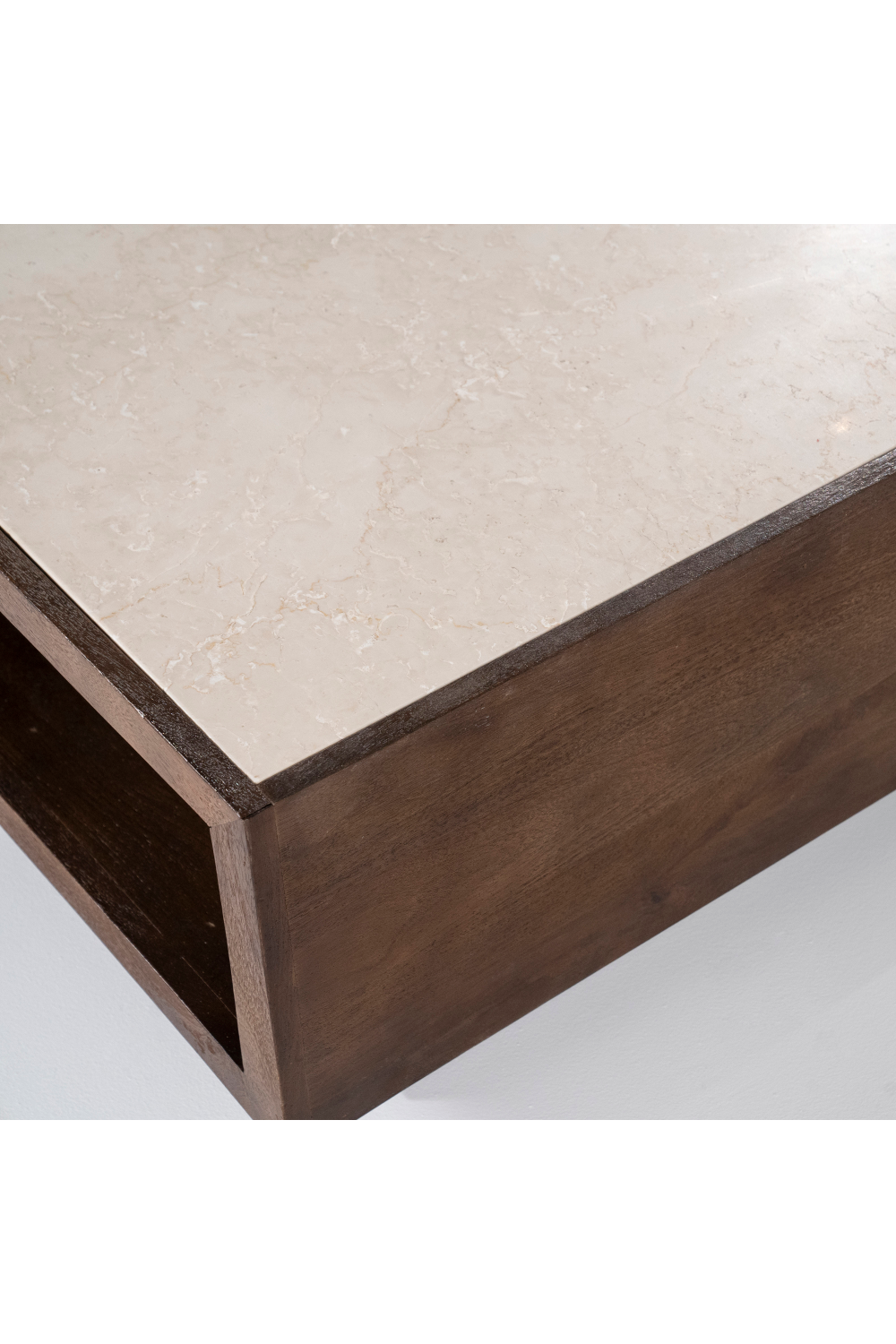 Table basse en bois de manguier