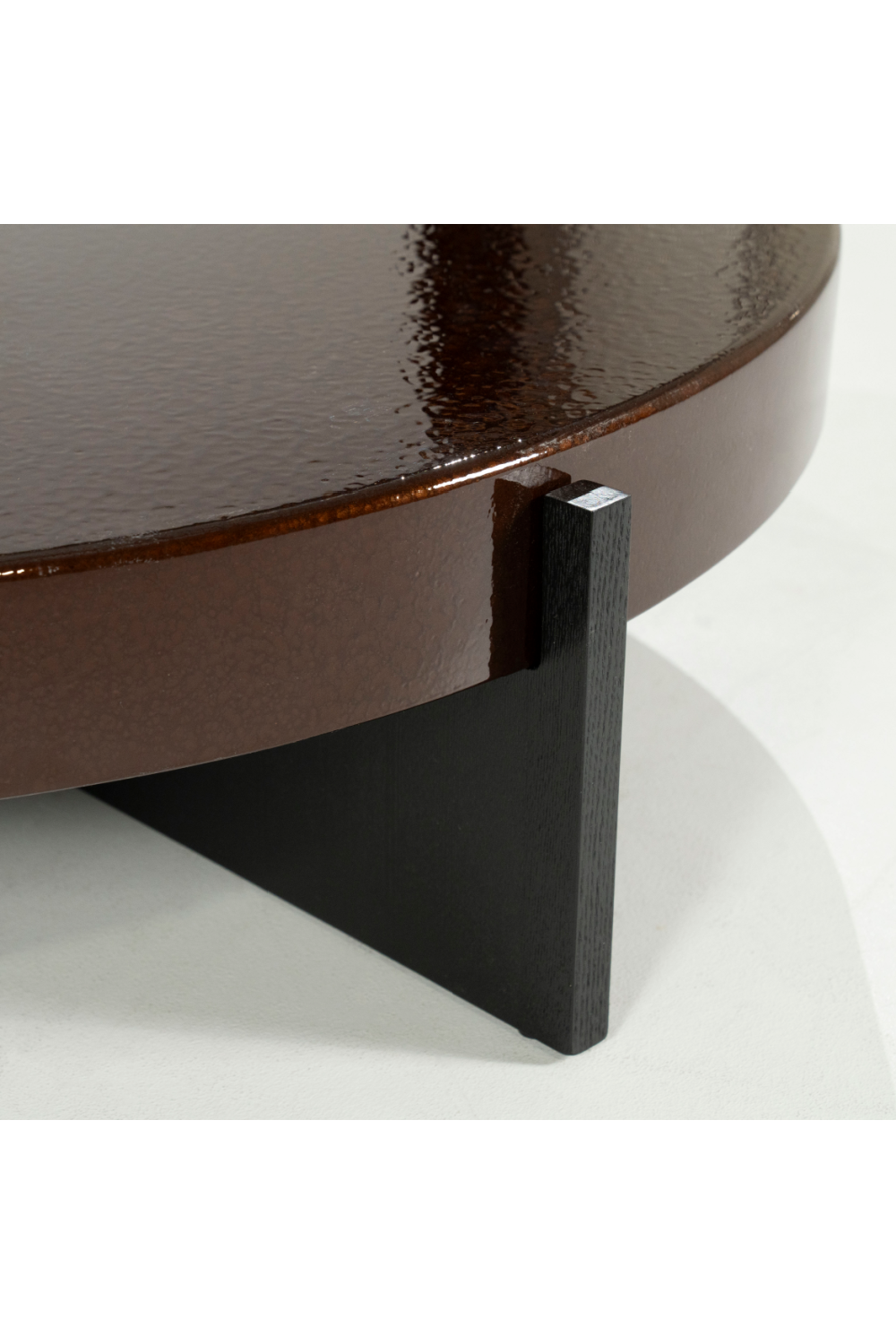 Table basse coquillage peinte