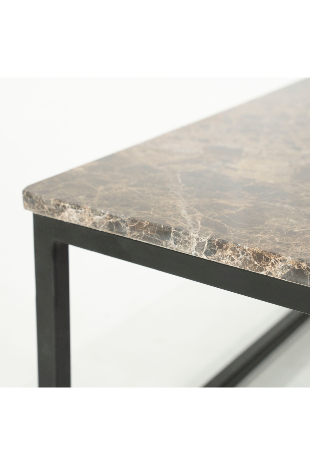 Table basse en marbre poli