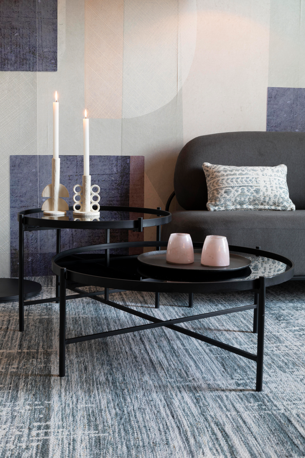 Table basse contemporaine noire