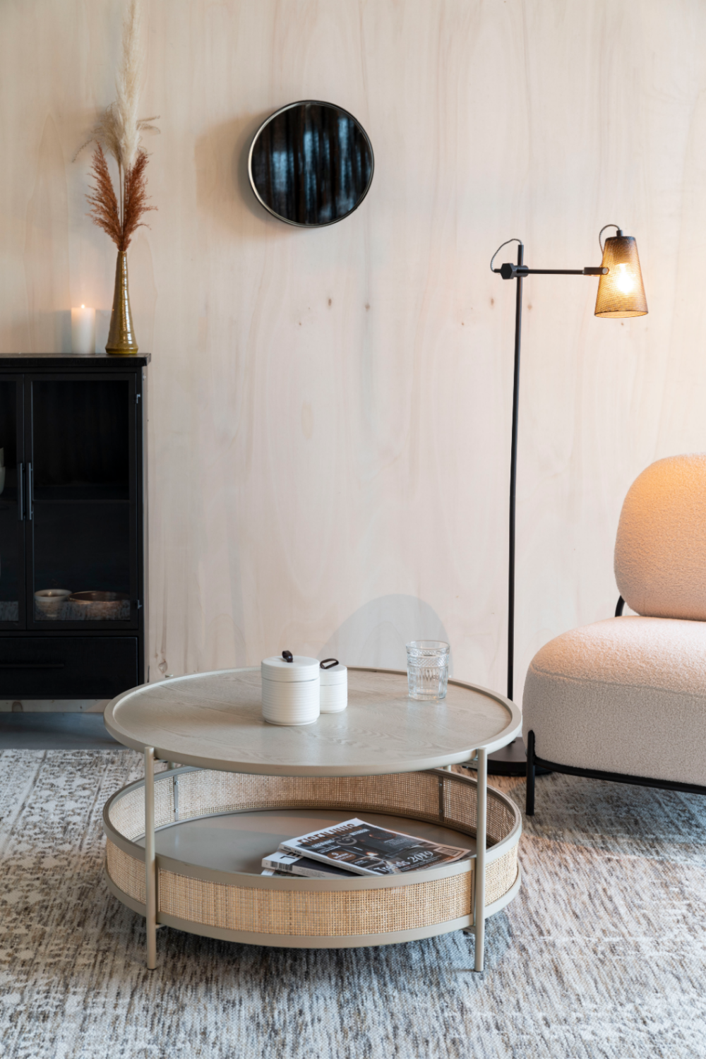 Table basse moderne en rotin