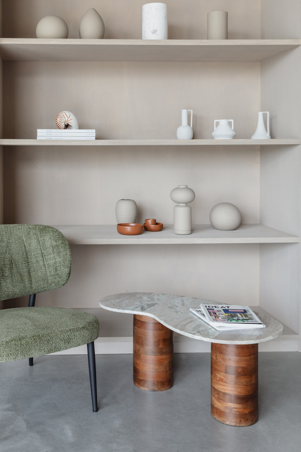 Table basse organique en marbre