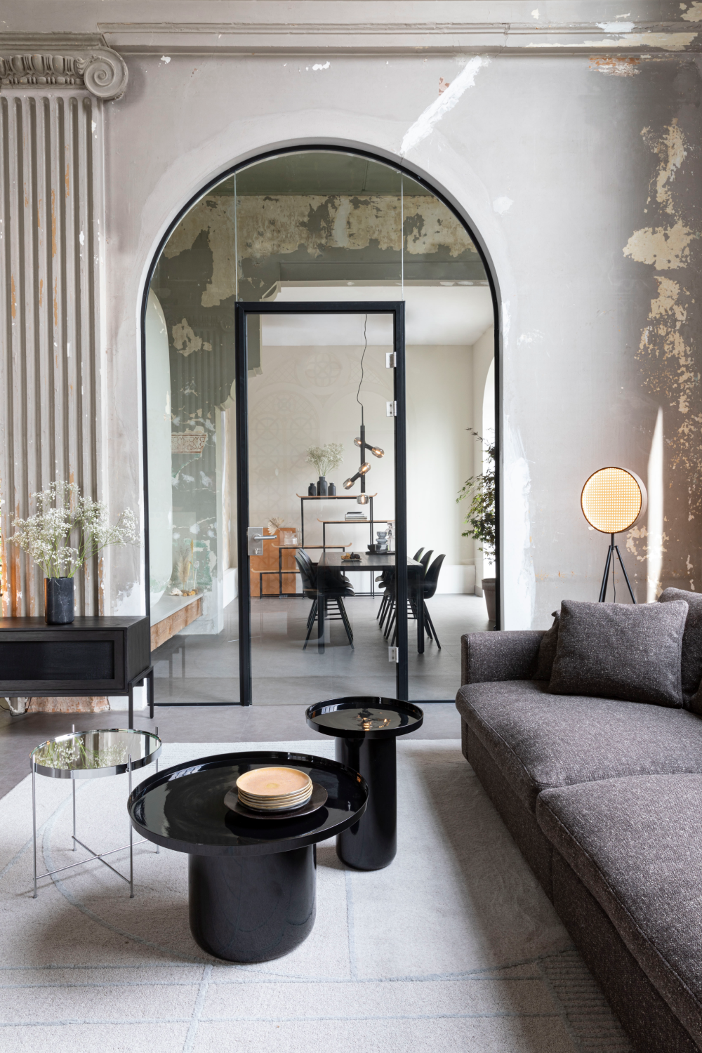 Table basse ronde noire
