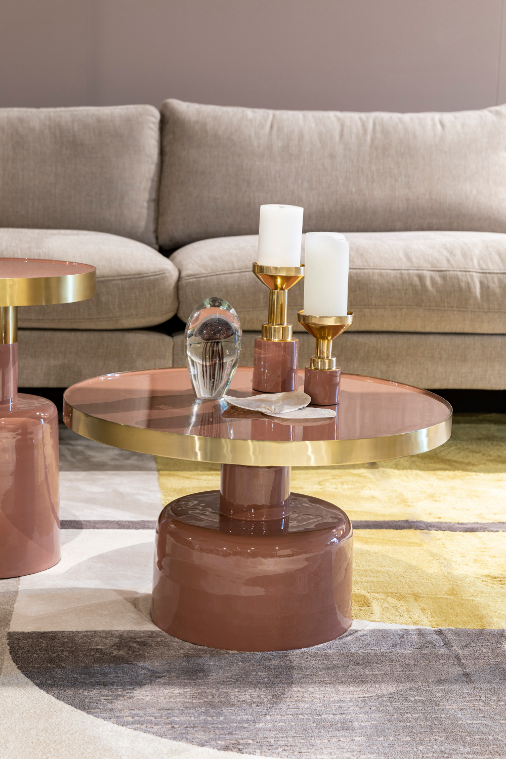 Table basse ronde émaillée