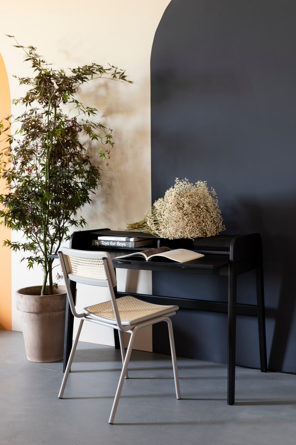 Bureau classique en bois